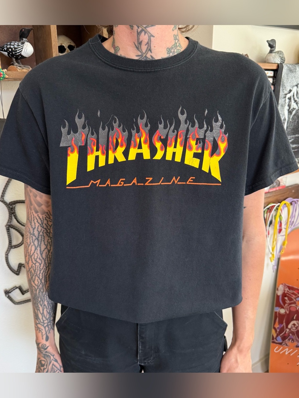 Vintage Y2K Thrasher Flame Logo Cropped Boxy Black Skater Graphic Tee ~ Size S